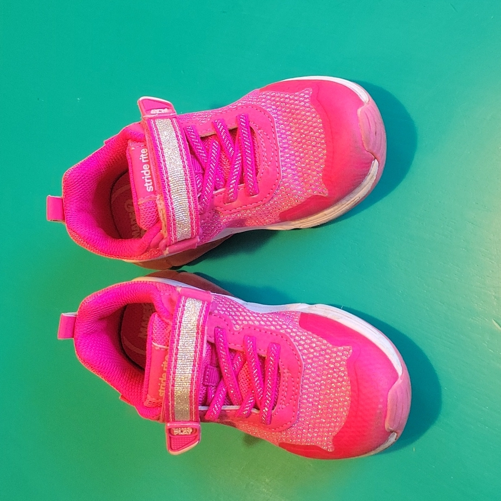 Stride Rite Radiant bounce light up sneakers Toddler 9.5